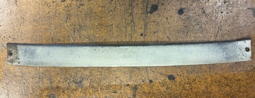 Front lower middle - middle, valance